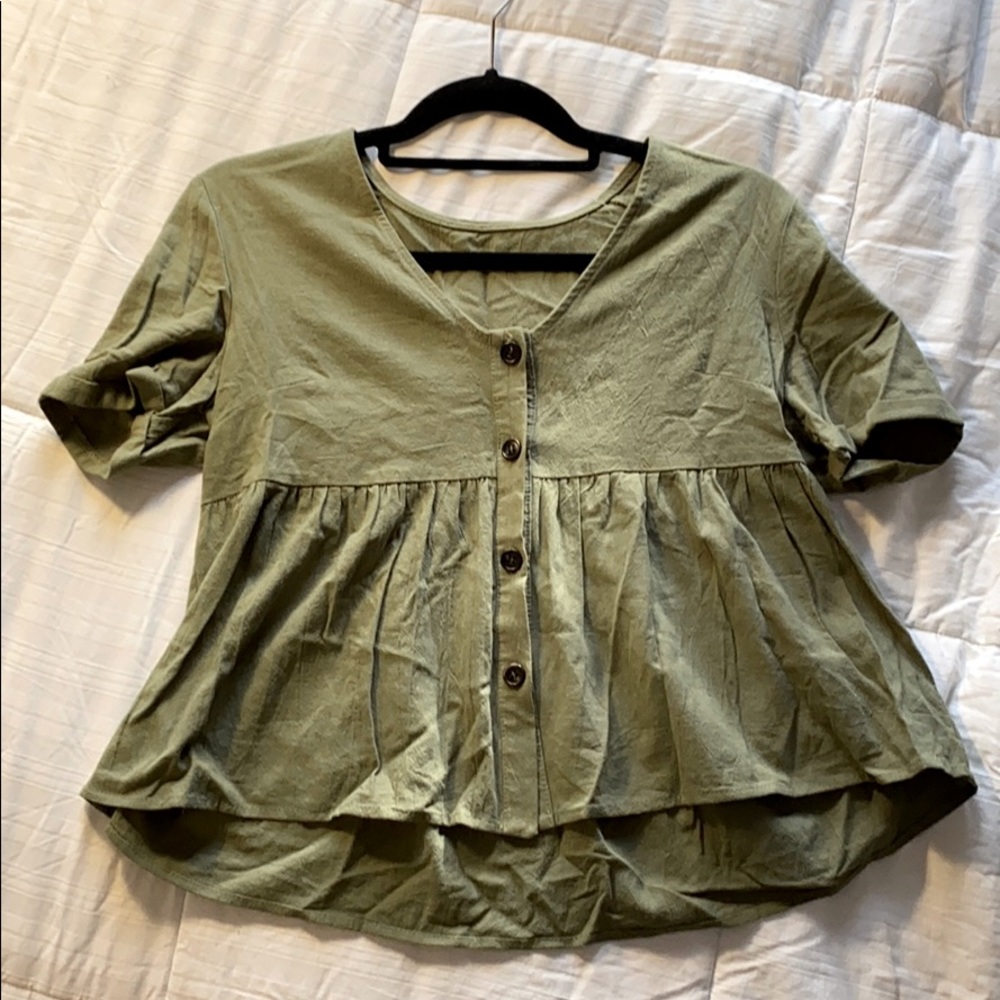 Hunter green butted short sleeve